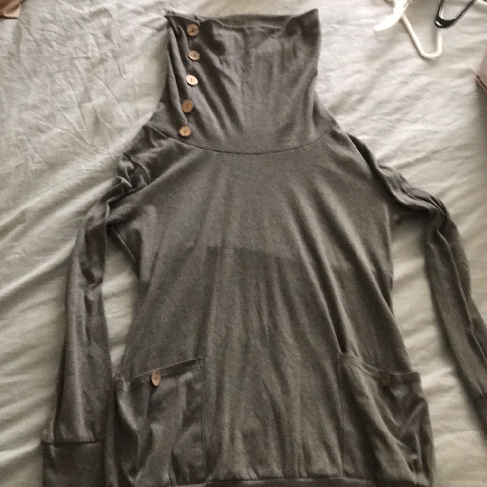 Grey sweater - worn once!